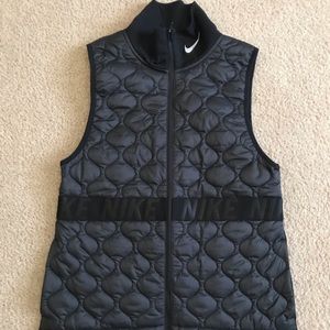 Nike Aerolayer Running Vest